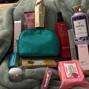 MYSTERY LUXURY MAKE UP AND SELF CARE BAGS NWT